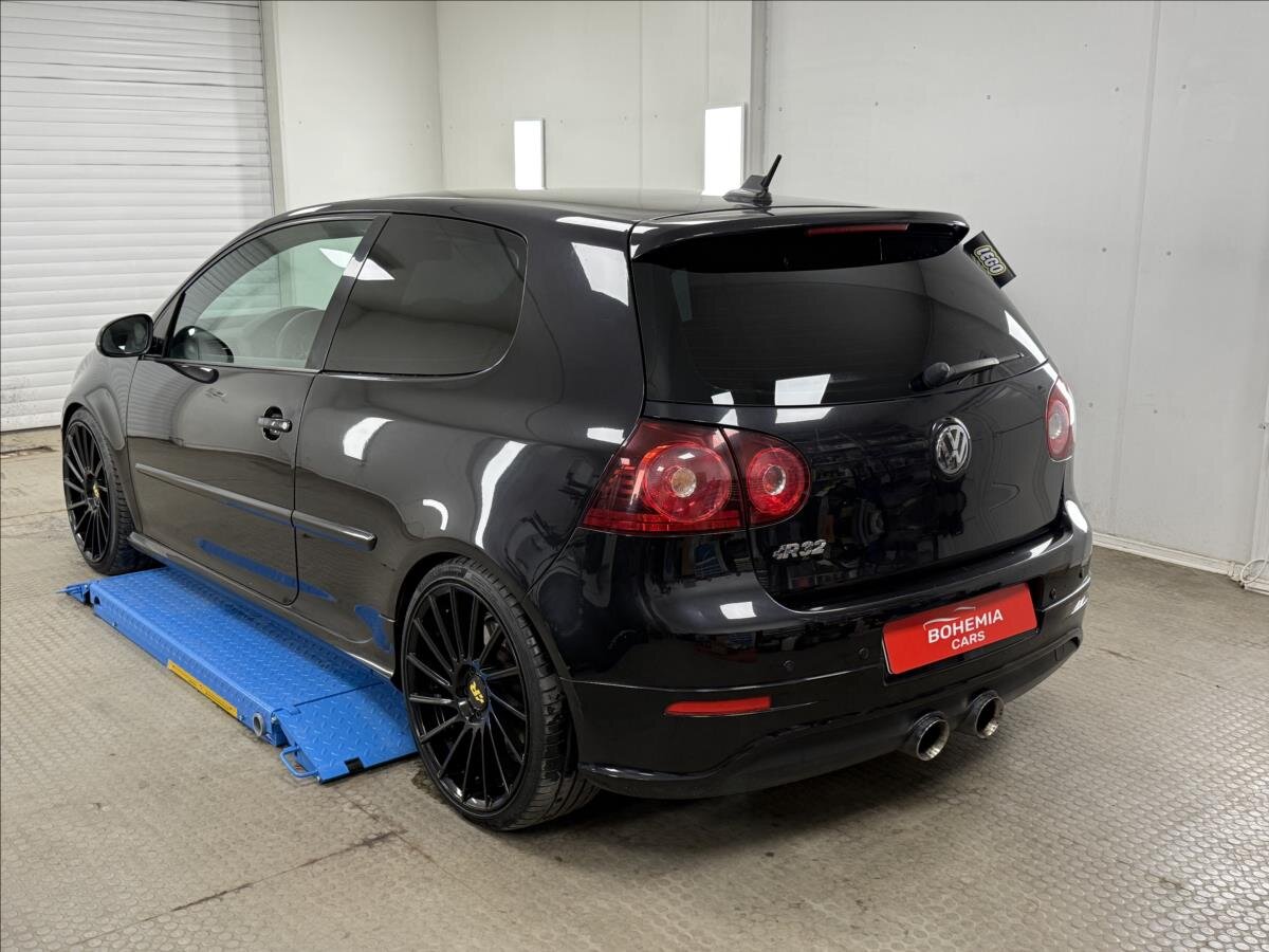 Volkswagen Golf Kombi 3,2 l 184 kw