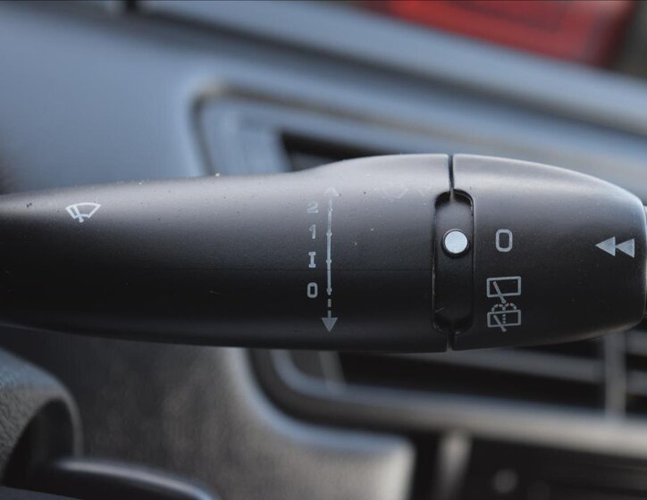 Peugeot 807 MPV 2,0 l 100 kw