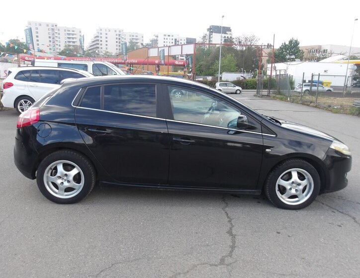 Fiat Bravo Hatchback 1,4 l 88 kw