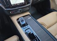 Volvo V90 19