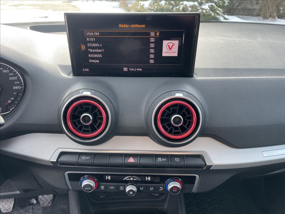 Audi Q2 SUV / Terénní 1,5 l 110 kw