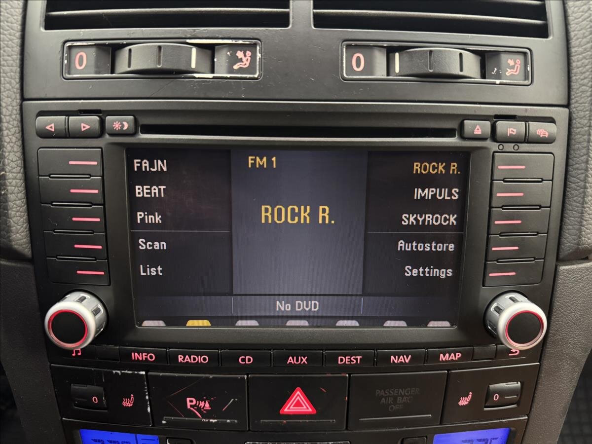 Volkswagen Touareg SUV 3,0 l 165 kw