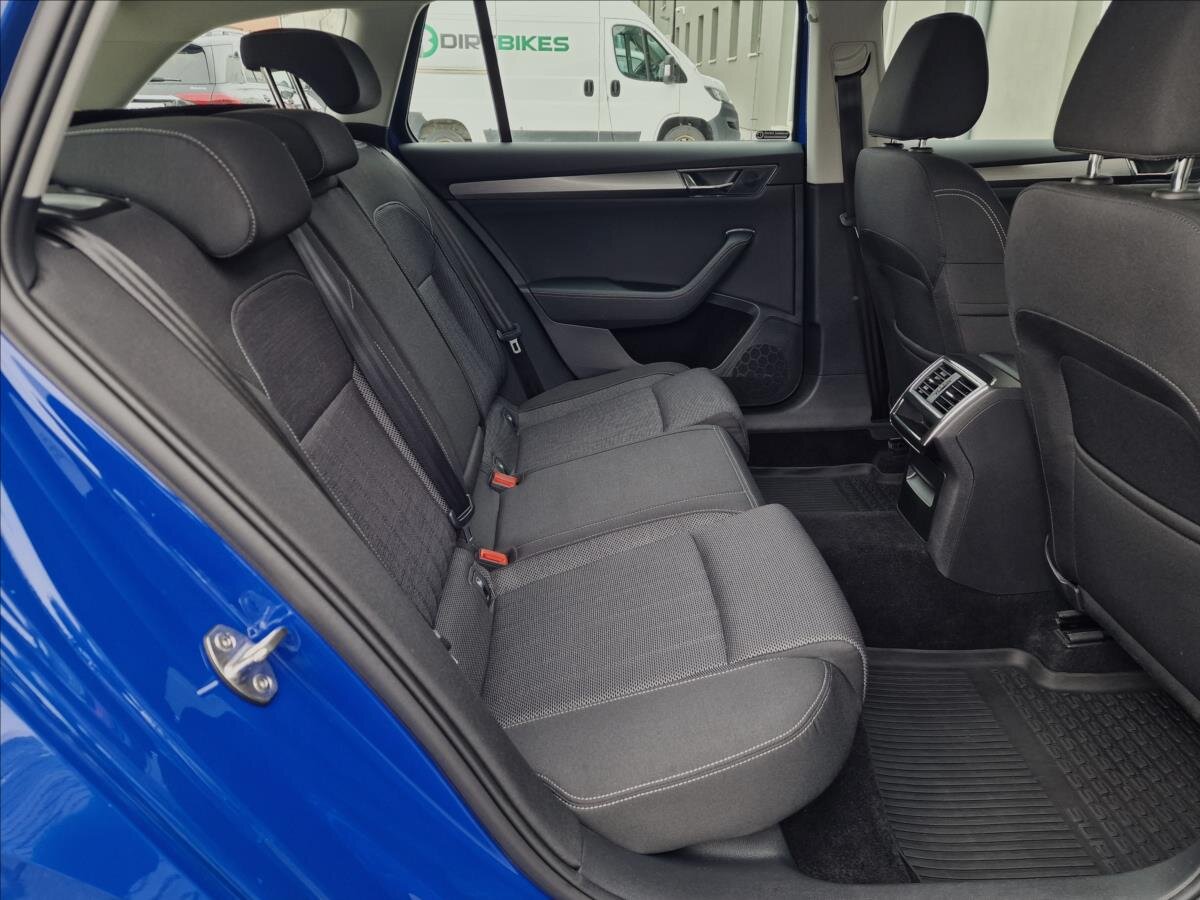 Škoda Superb Kombi 1,5 l 110 kw