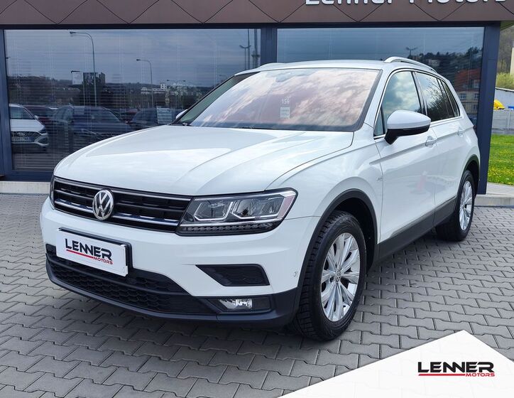 Volkswagen Tiguan 1