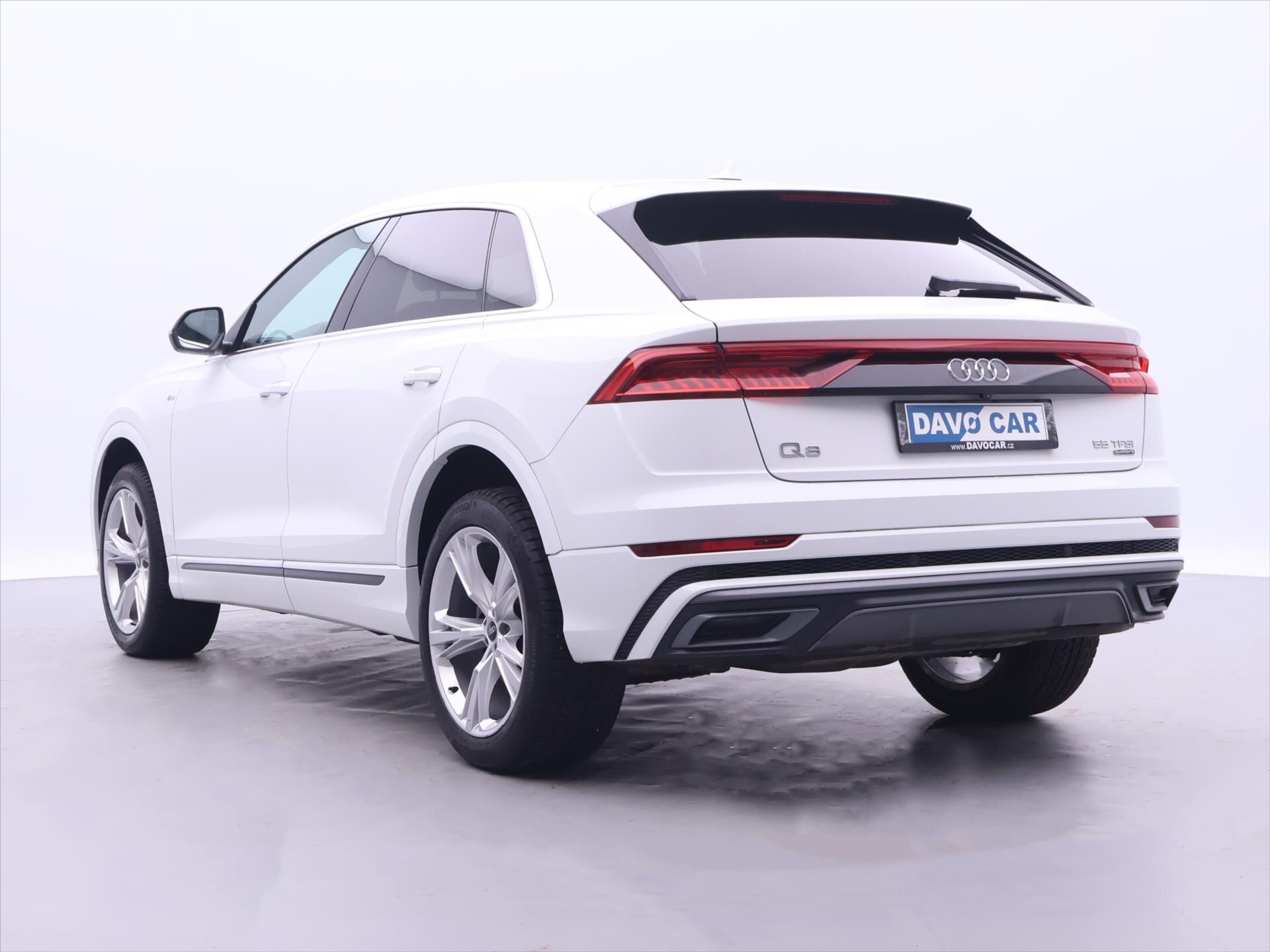 Audi Q8 SUV / Terénní 3,0 l 250 kw