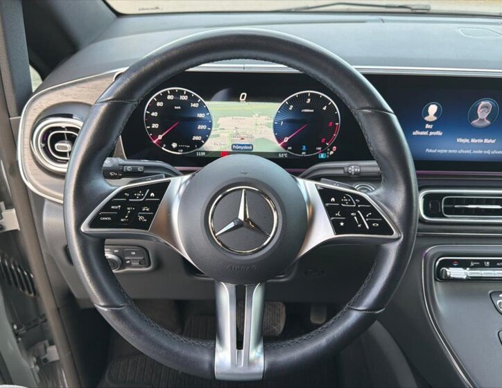 Mercedes-Benz Třídy V 18