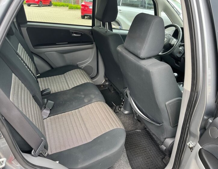 Suzuki SX4 SUV / Terénní 1,6 l 79 kw