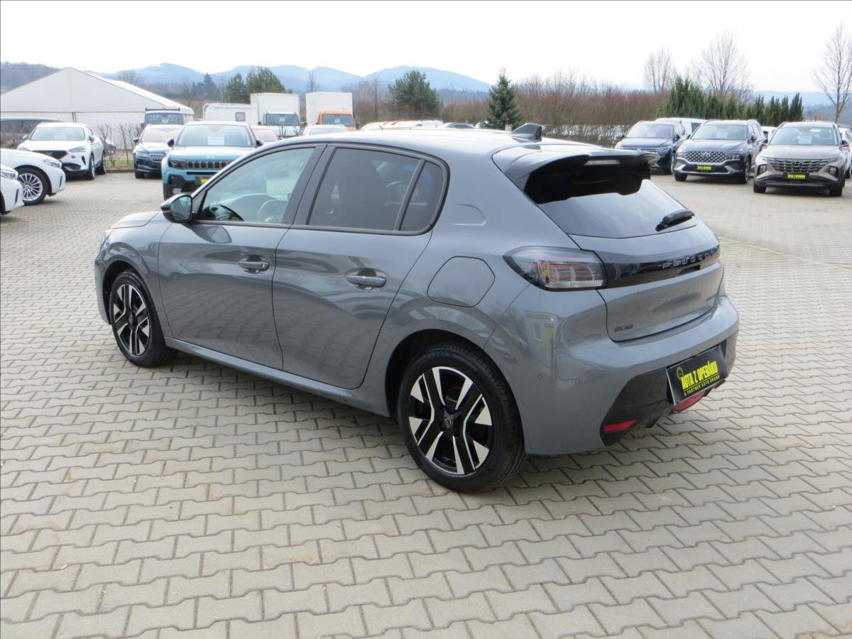 Peugeot 208 Hatchback 1,2 l 74 kw