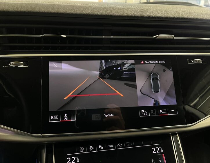 Audi Q8 SUV 3,0 l 250 kw