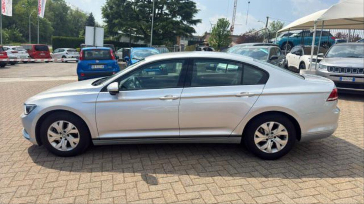 Volkswagen Passat Ostatní 1,6 l 88 kw