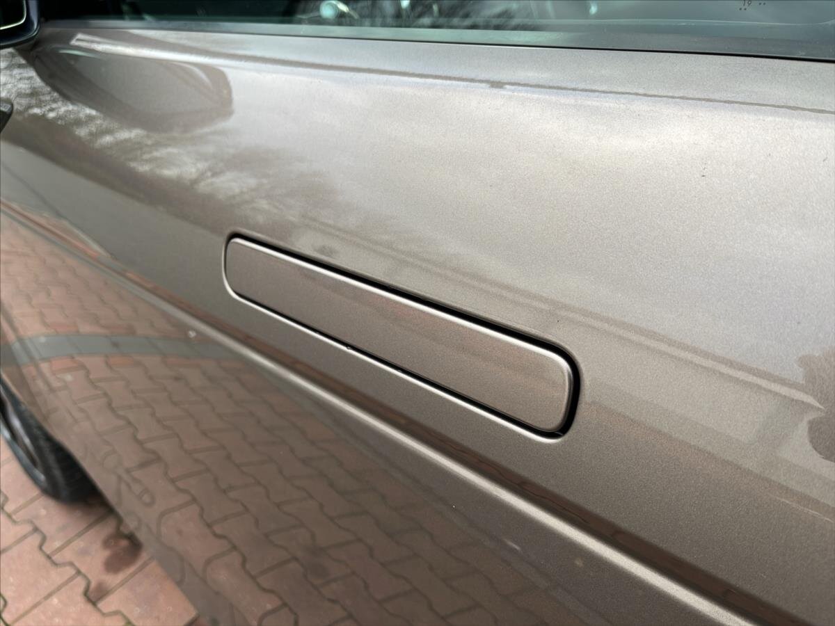 Land Rover Range Rover Evoque SUV 2,0 l 132 kw