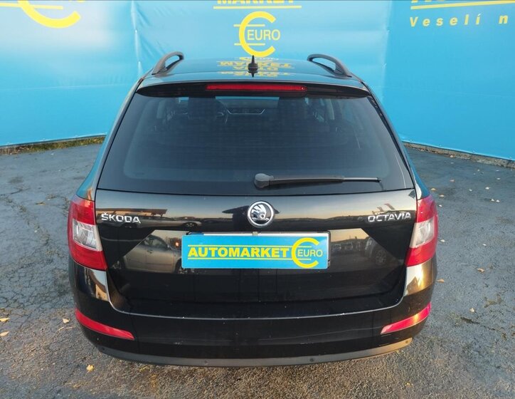 Škoda Octavia Kombi 2,0 l 110 kw