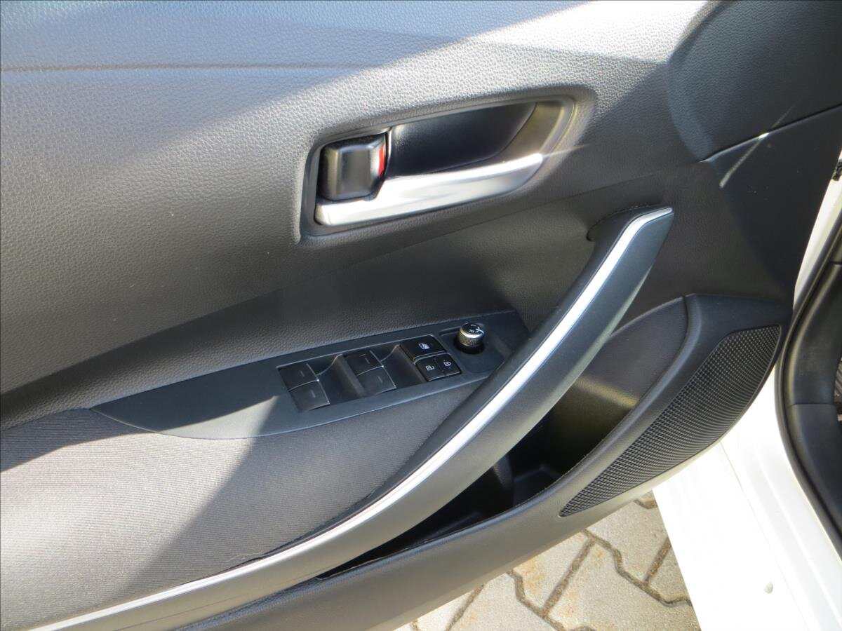 Toyota Corolla Sedan 1,8 l 72 kw