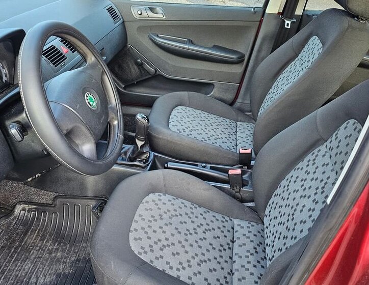 Škoda Fabia Hatchback 1,2 l 40 kw