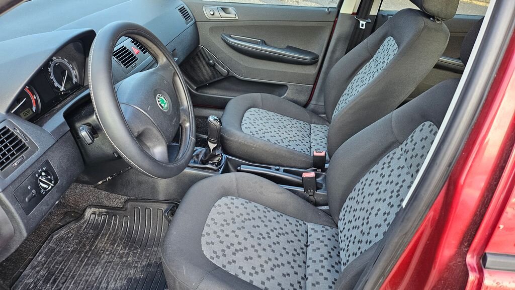 Škoda Fabia Hatchback 1,2 l 40 kw