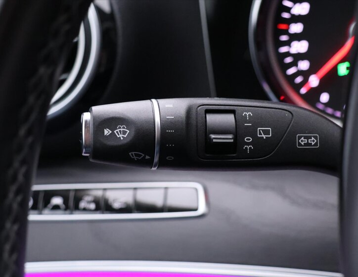 Mercedes-Benz Třídy E Kombi 2,0 l 155 kw