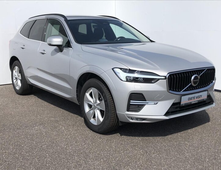 Volvo XC60 SUV / Terénní 2,0 l 145 kw