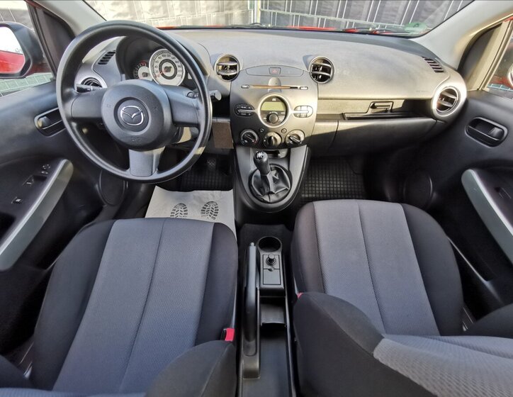 Mazda 2 Hatchback 1,3 l 55 kw