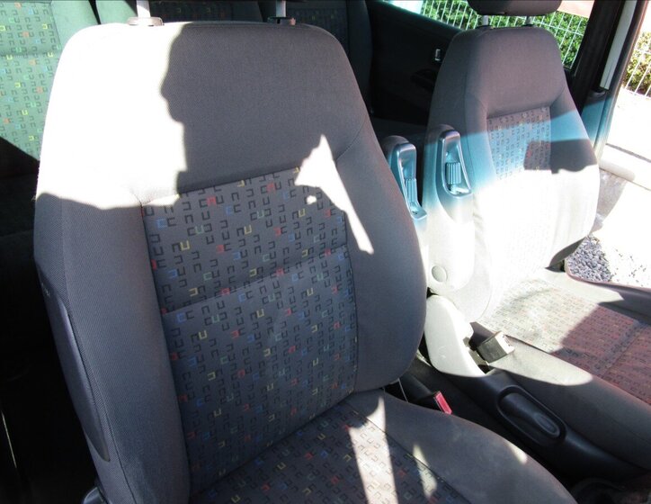 Volkswagen Sharan Kombi 1,9 l 85 kw