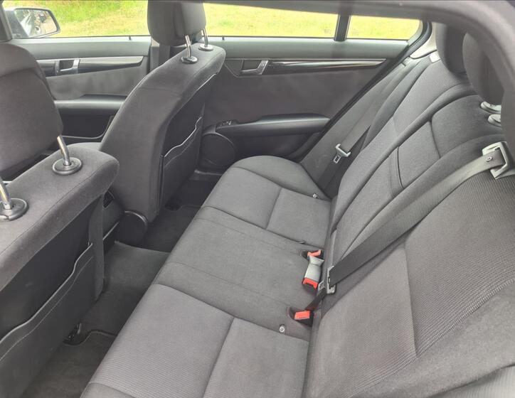 Mercedes-Benz Třídy C 8