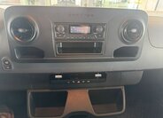 Mercedes-Benz Sprinter 12