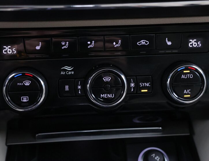 Škoda Superb Liftback 2,0 l 206 kw