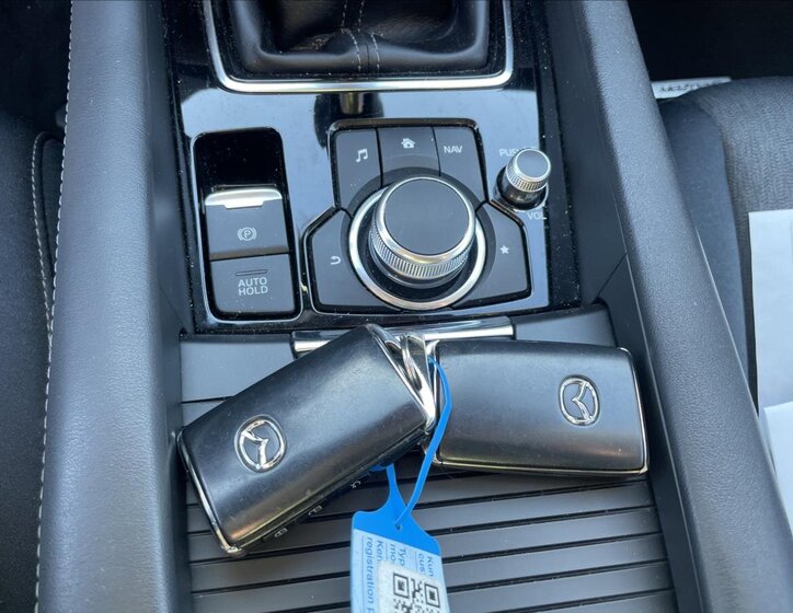 Mazda 6 Sedan 2,0 l 121 kw