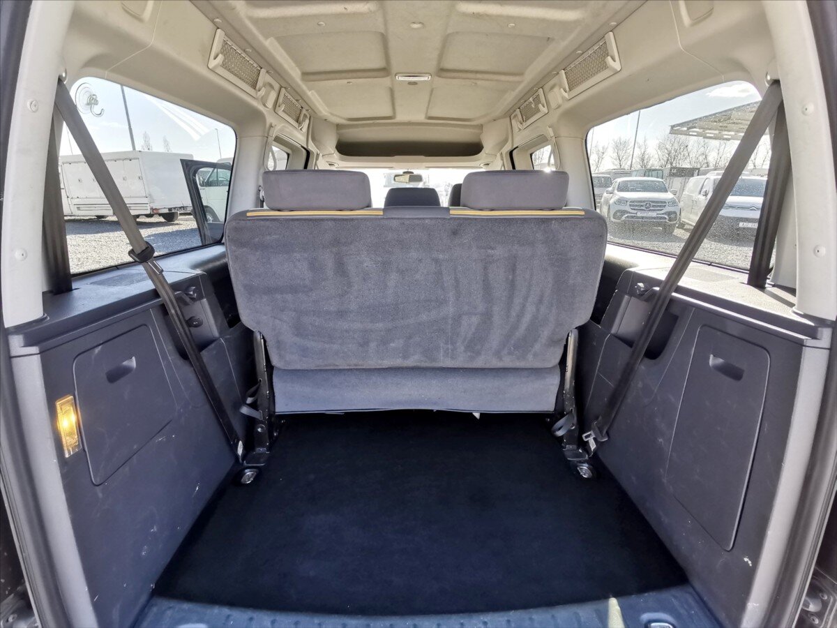 Volkswagen Caddy Pick-up 1,6 l 75 kw