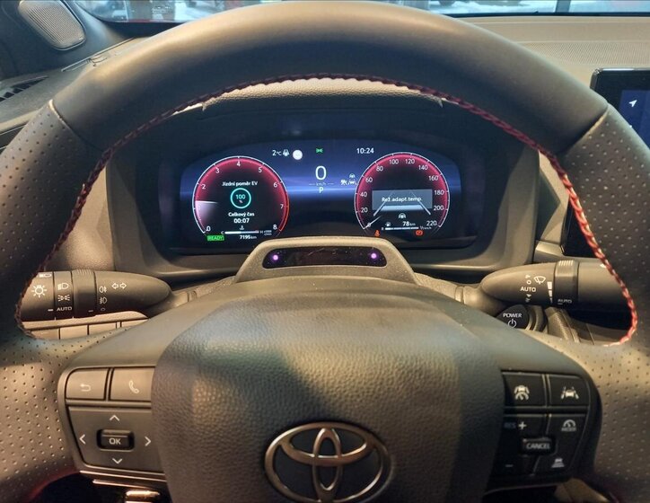 Toyota C-HR Hatchback 2,0 l 112 kw