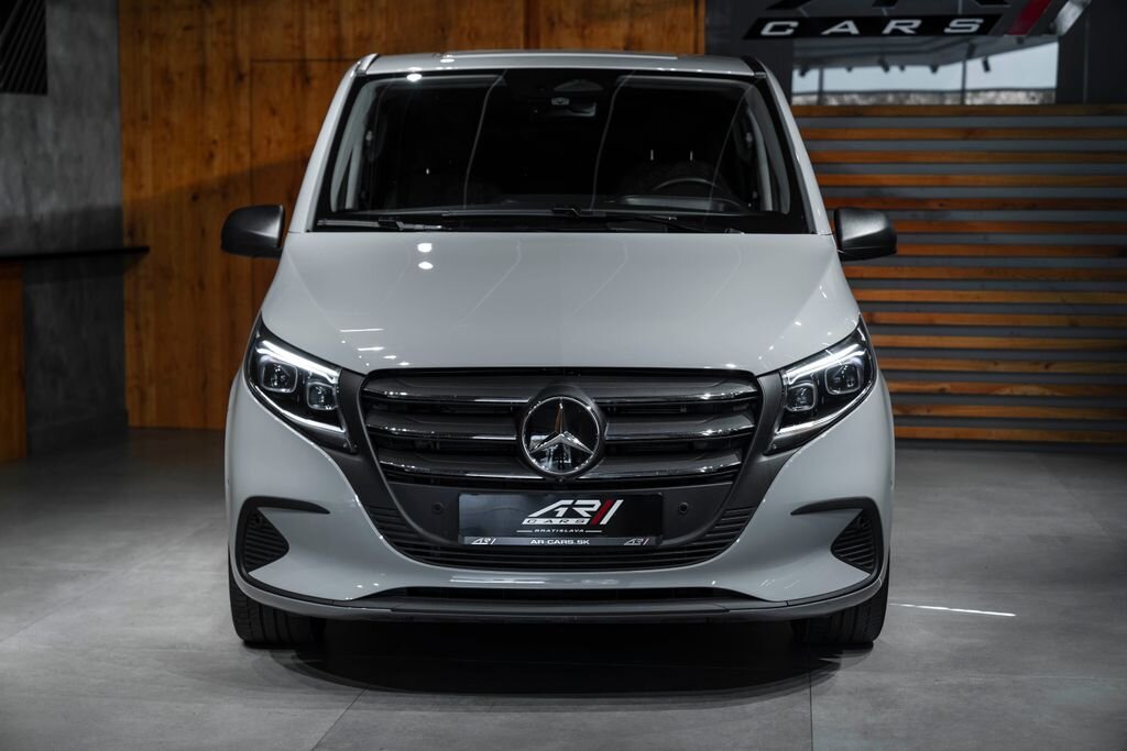 Mercedes-Benz Vito VAN / Minibus 2,0 l 174 kw