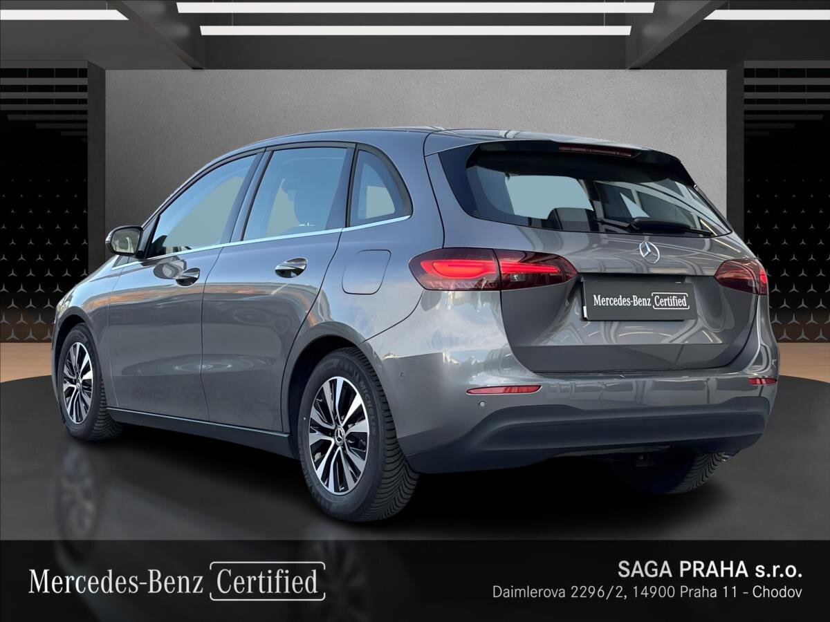 Mercedes-Benz Třídy B Hatchback 1,3 l 120 kw