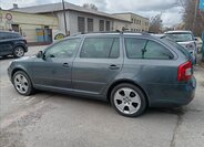 Škoda Octavia Kombi 2,0 l 103 kw