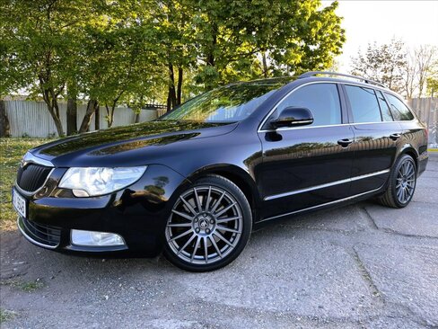 Škoda Superb Kombi 3,6 l 191 kw