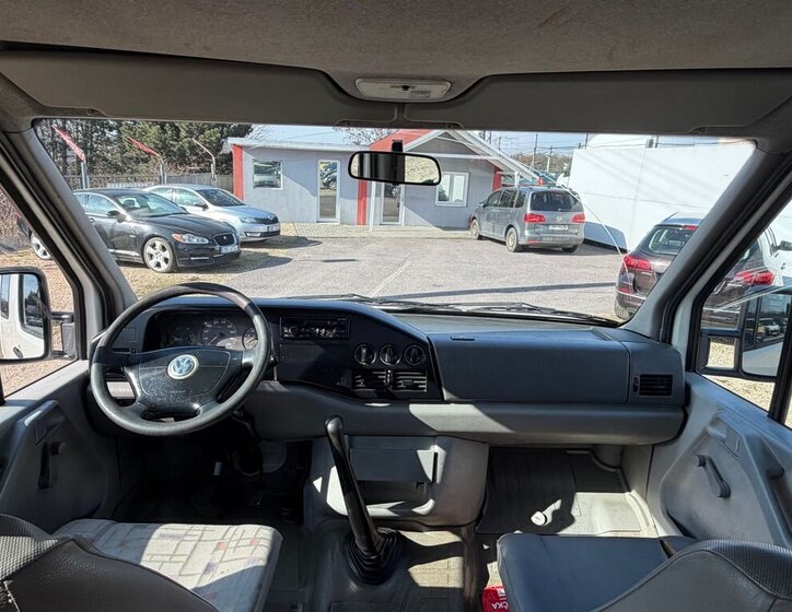 Volkswagen LT Skříň 2,5 l 70 kw