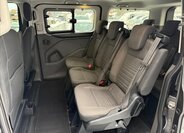 Ford Tourneo Custom 18