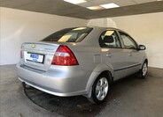 Chevrolet Aveo 7