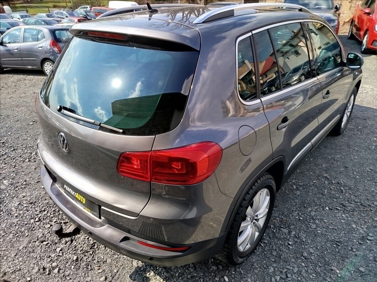 Volkswagen Tiguan SUV / Terénní 1,4 l 118 kw