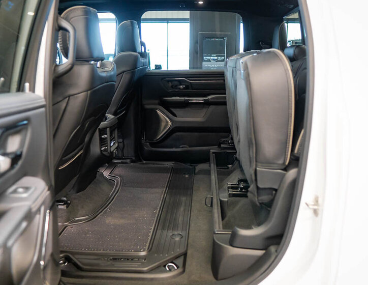 Dodge RAM Pick-up 5,7 l 291 kw
