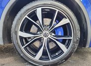 Volkswagen Tiguan SUV 2,0 l 235 kw