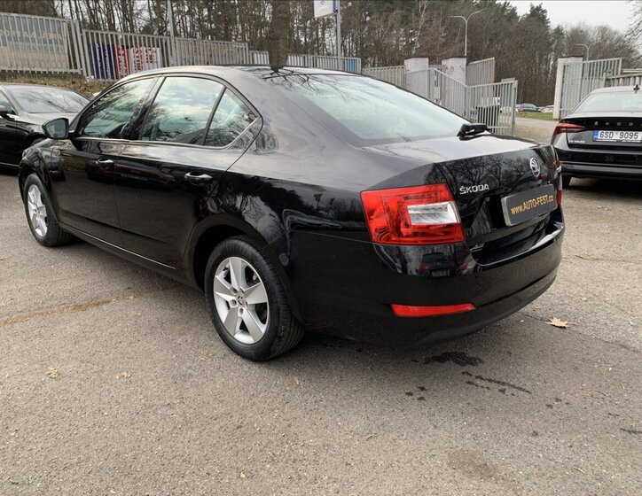 Škoda Octavia Sedan / Limuzína 1,4 l 110 kw