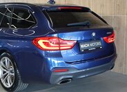 BMW Řada 5 Kombi 3,0 l 195 kw