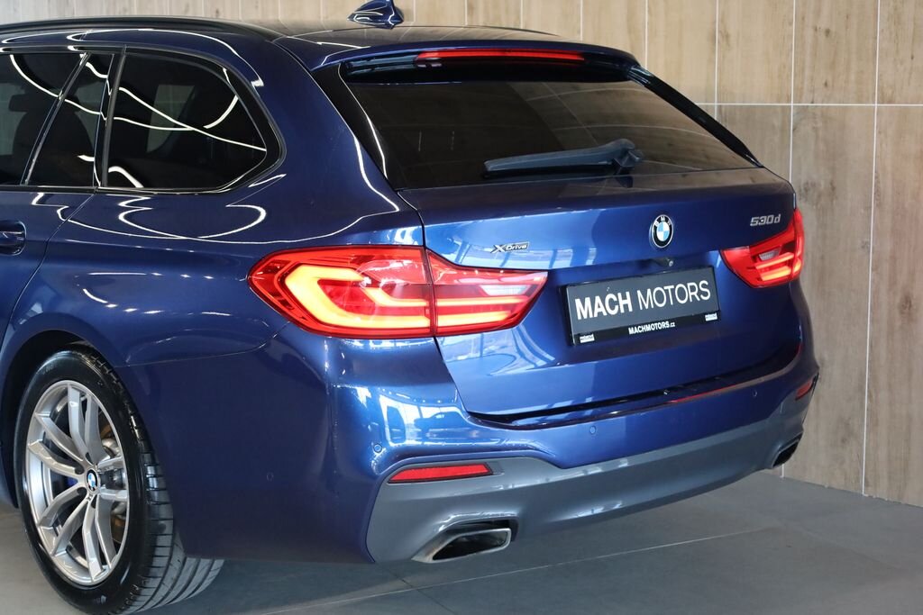 BMW Řada 5 Kombi 3,0 l 195 kw