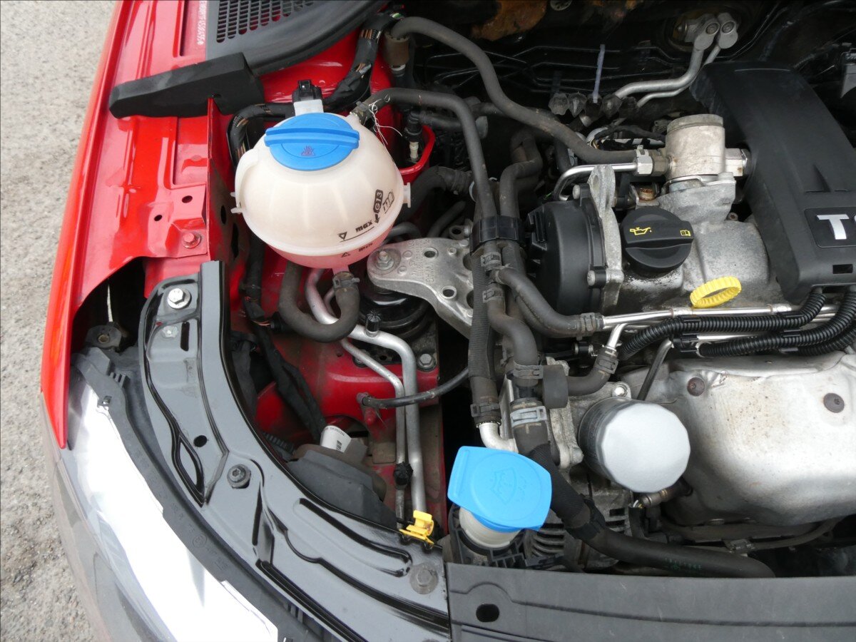 Škoda Rapid Hatchback 1,2 l 77 kw