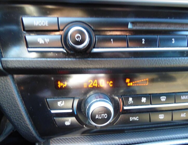 BMW Řada 5 Kombi 2,0 l 160 kw