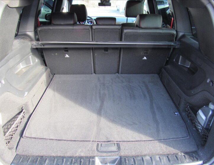 Mercedes-Benz GLB Kombi 2,0 l 225 kw