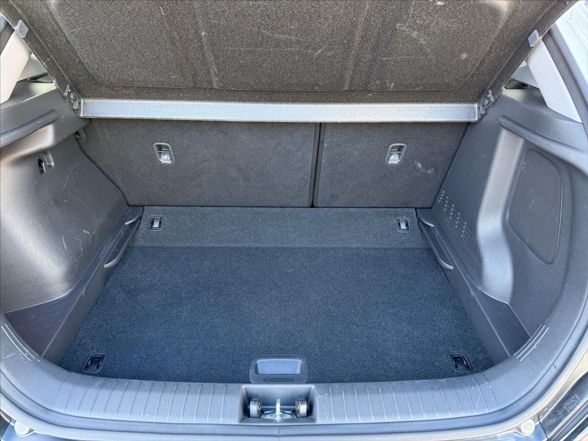 Hyundai Kona SUV 1,6 l 146 kw