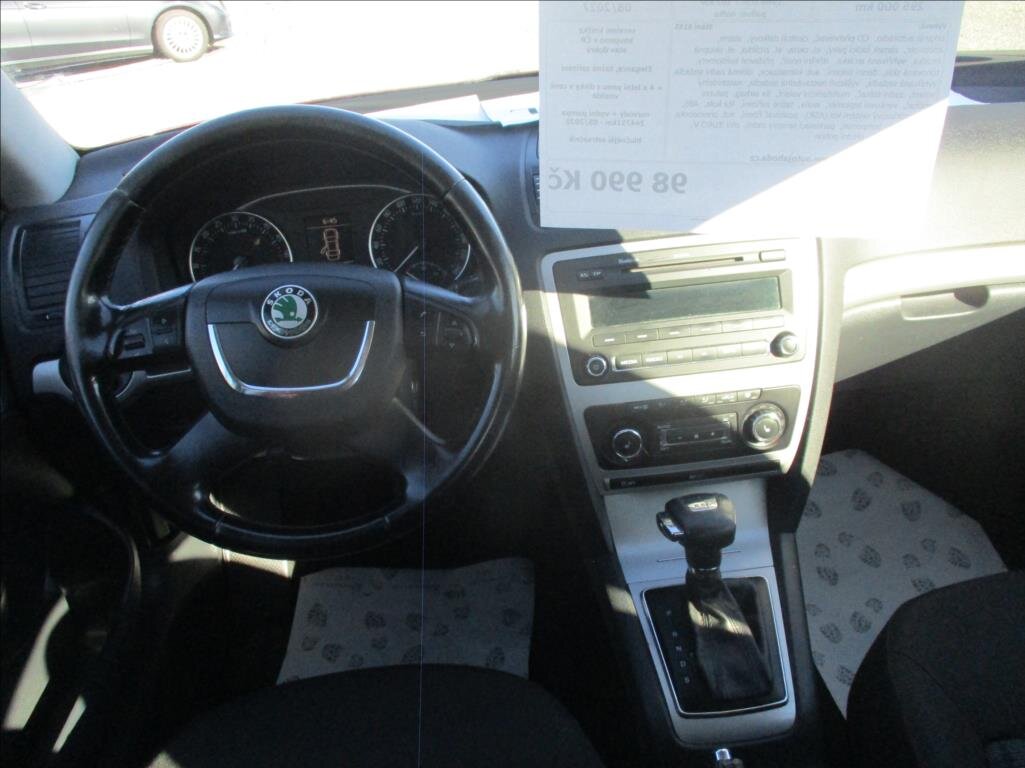 Škoda Octavia Sedan / Limuzína 2,0 l 103 kw