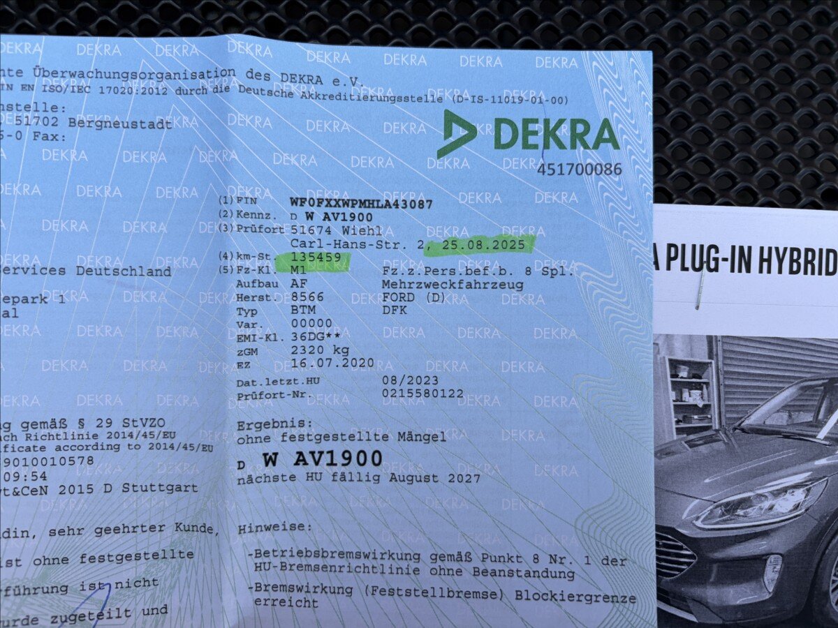 Ford Kuga SUV / Terénní 2,5 l 165 kw