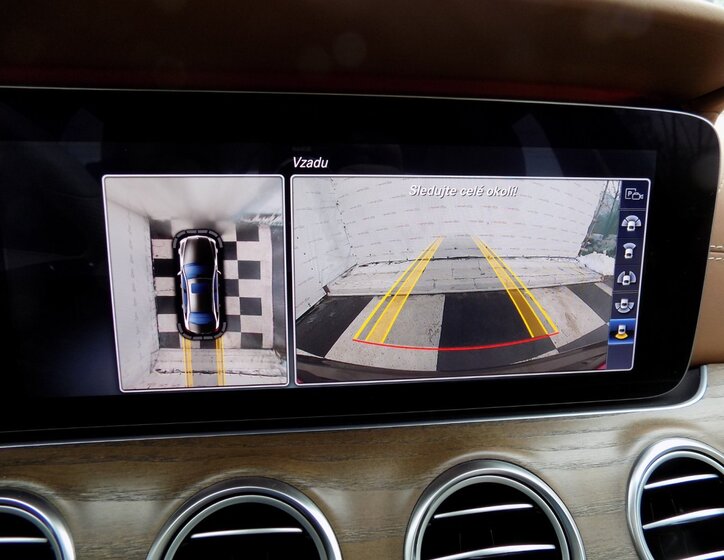 Mercedes-Benz Třídy E Sedan 2,0 l 143 kw