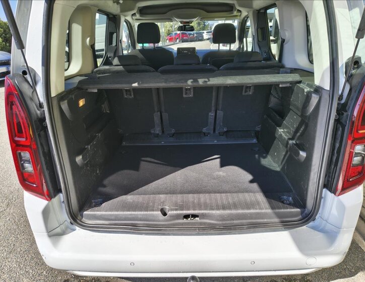 Opel Combo MPV 1,5 l 96 kw